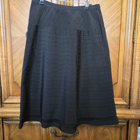 Prada Black Textured A-Line Skirt - Picture 2 of 6